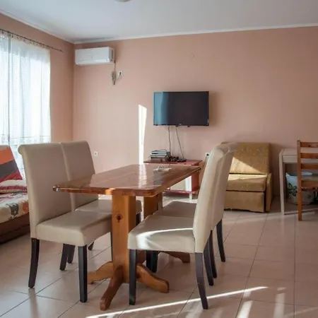 Apartament Family *